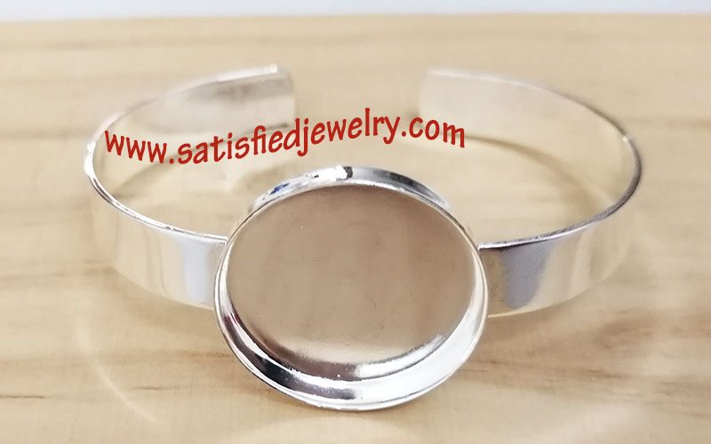 BANGLE0031 - 1.jpg