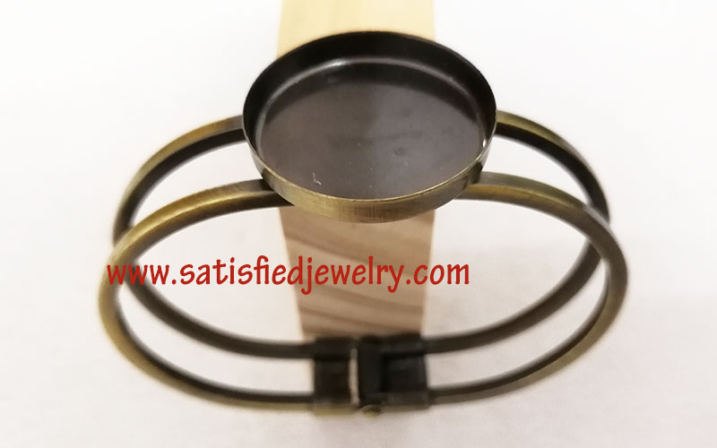 BANGLE0024 - 5.jpg