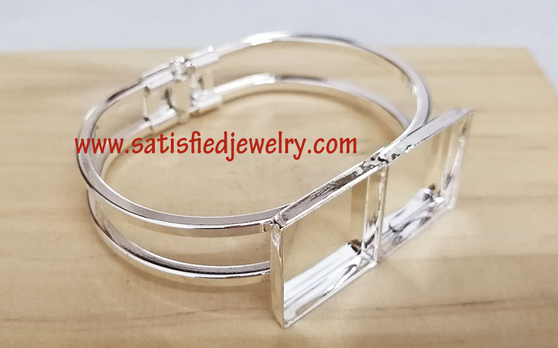 BANGLE0018 - 3.jpg