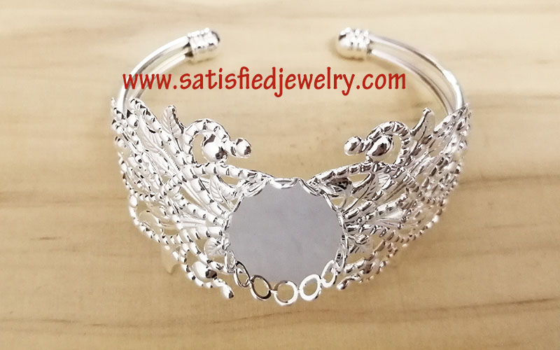 BANGLE0016 - 1.jpg