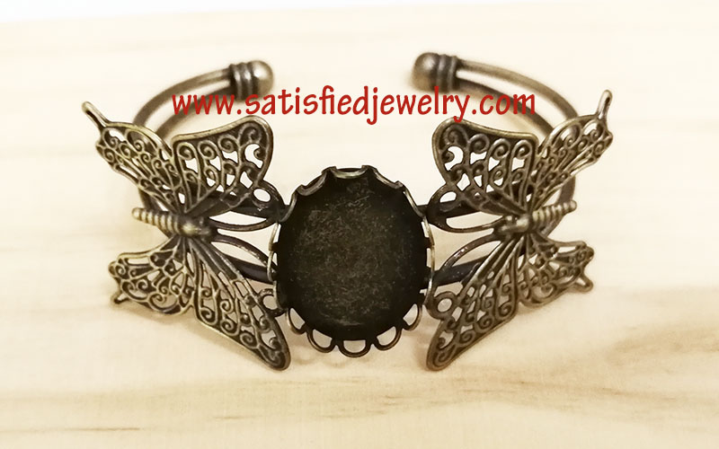 BANGLE0013 - 1.jpg