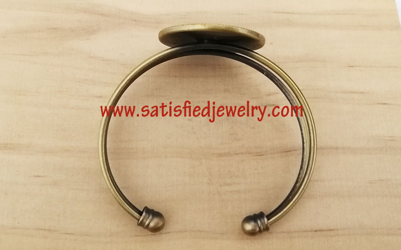 BANGLE0002 - 5.jpg