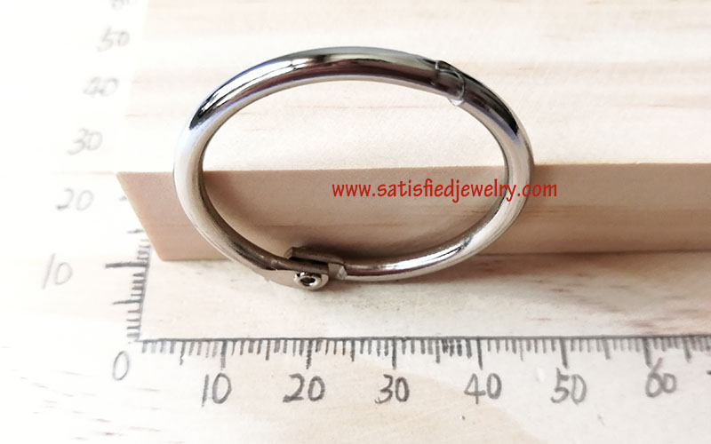 Keyrings0004 - 4.jpg