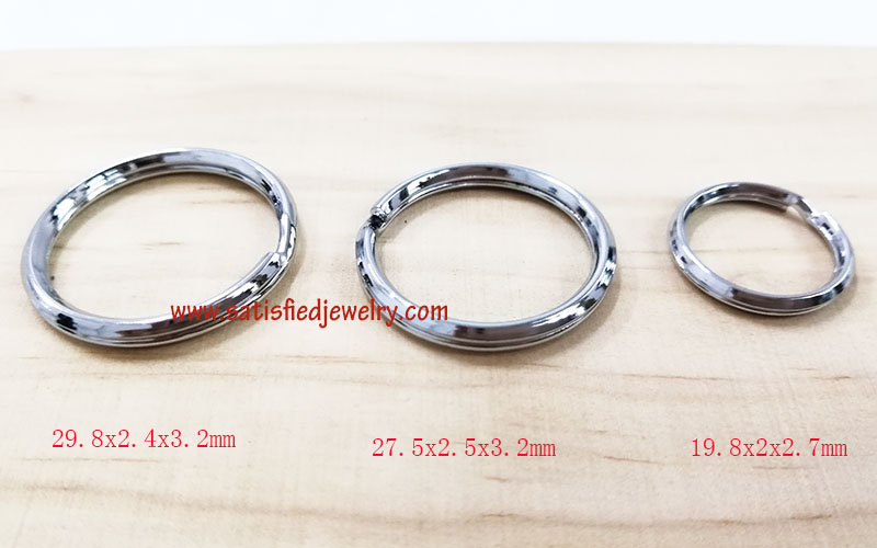 Keyrings0010 - 2.jpg