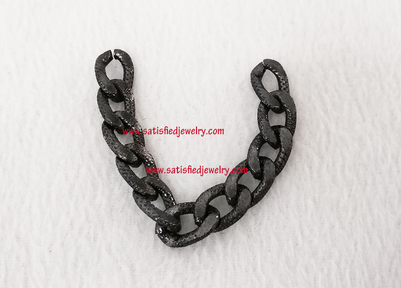 CHAIN0405 - 2.jpg