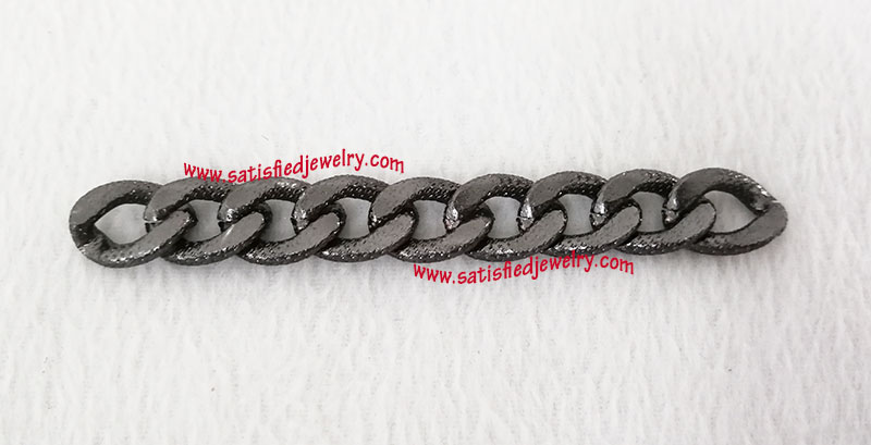 CHAIN0401 - 1.jpg