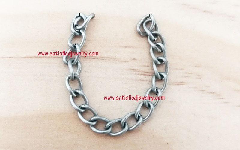 CHAIN0109 - 2.jpg