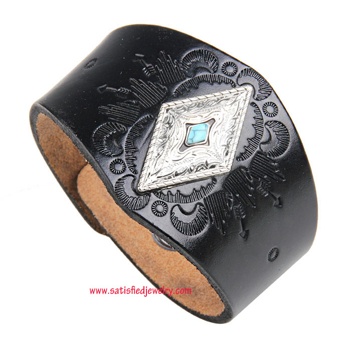 RLEATHER0047 - 5.jpg