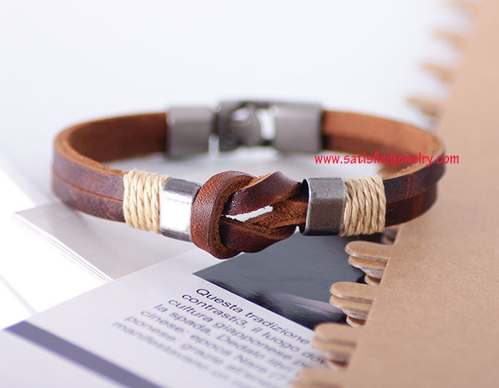 RLEATHER0065 - 2.jpg