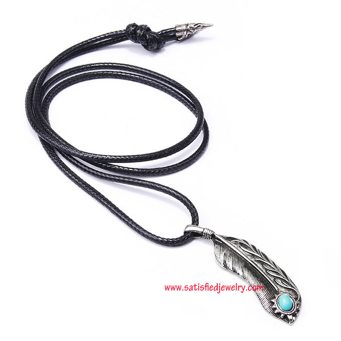 NECKLACE0013 - 4.jpg