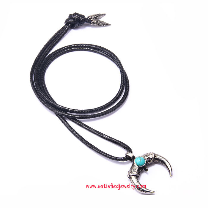 NECKLACE0015 - 4.jpg