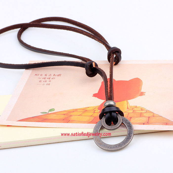 NECKLACE0030 - 2.jpg