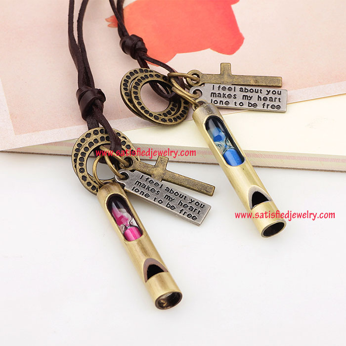 NECKLACE0036 - 3.jpg