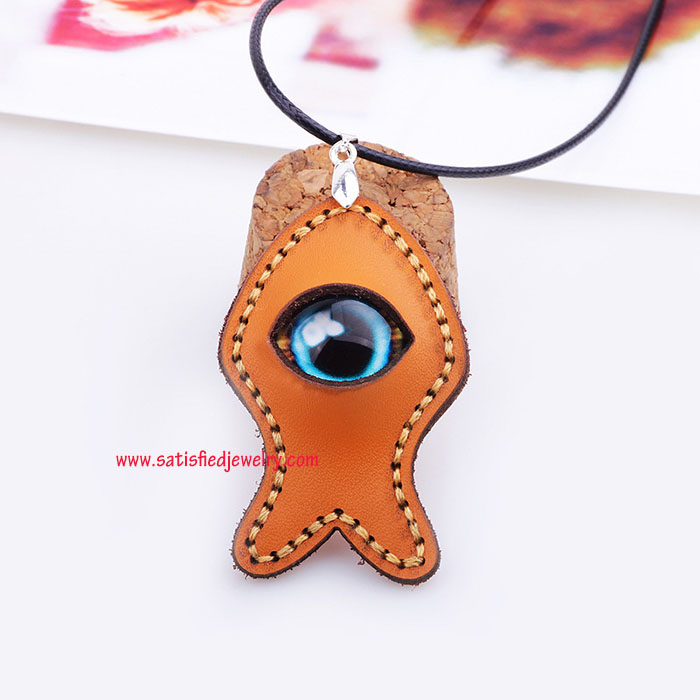 NECKLACE0046 - 3.jpg