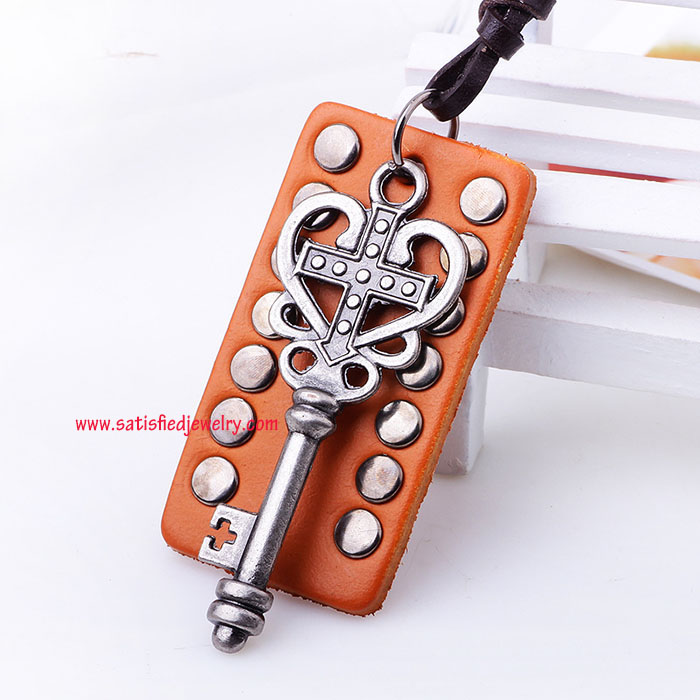 NECKLACE0060 - 2.jpg