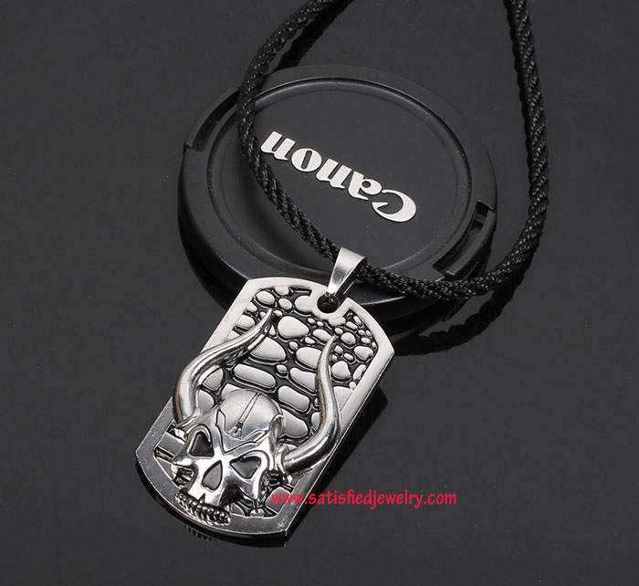 NECKLACE0106 - 2.jpg