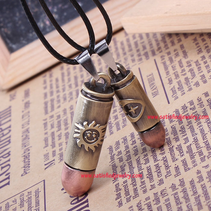 NECKLACE0139 - 1.jpg