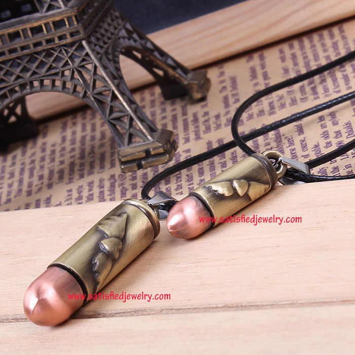 NECKLACE0140 - 2.jpg