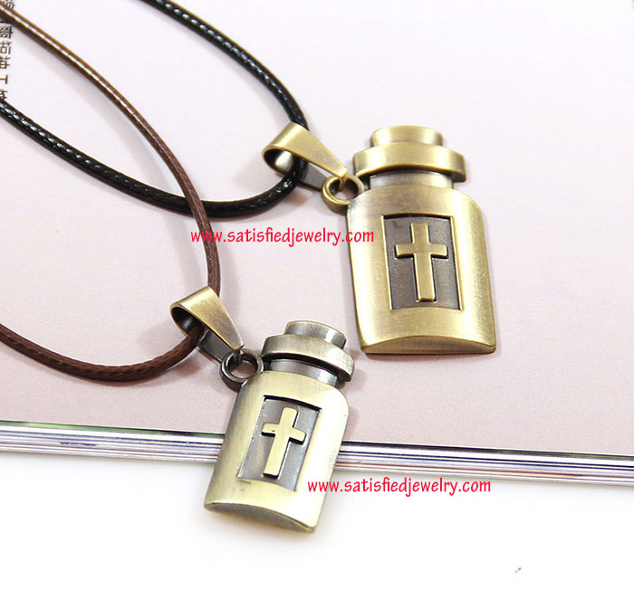 NECKLACE0144 - 2.jpg