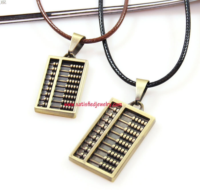 NECKLACE0136 - 2.jpg