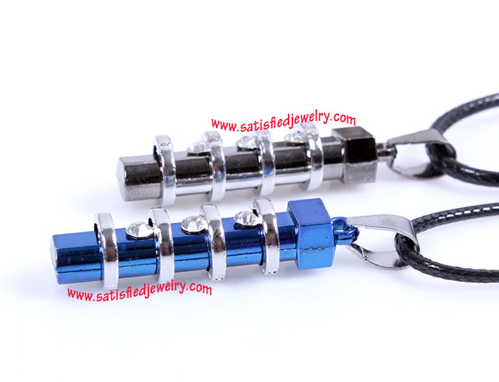 NECKLACE0135 - 2.jpg