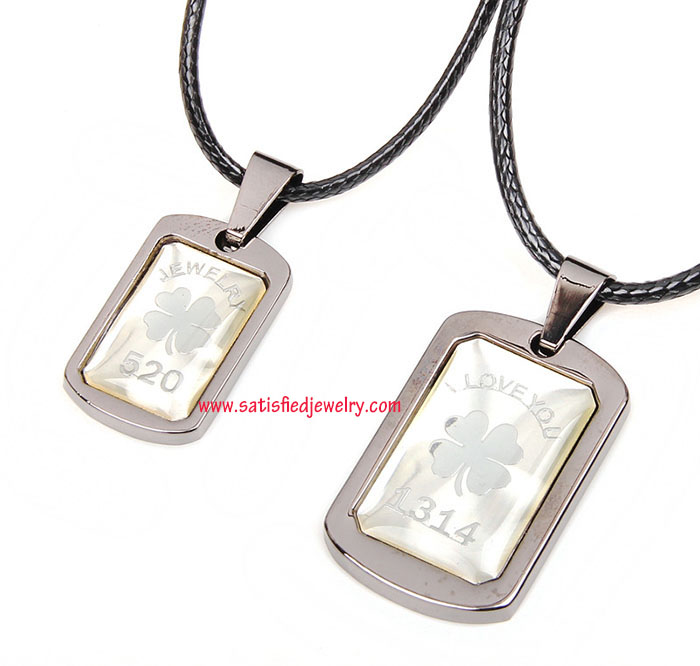 NECKLACE0137 - 2.jpg