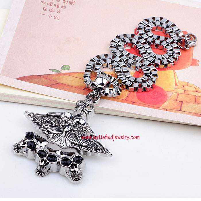 NECKLACE0094 - 3.jpg