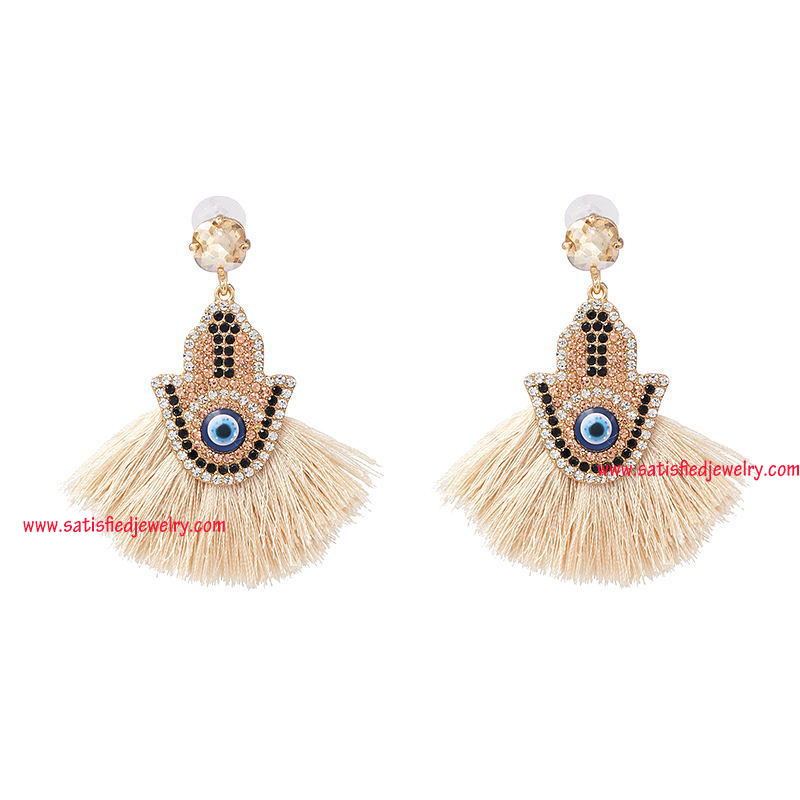TASSEL0037 - 3.jpg