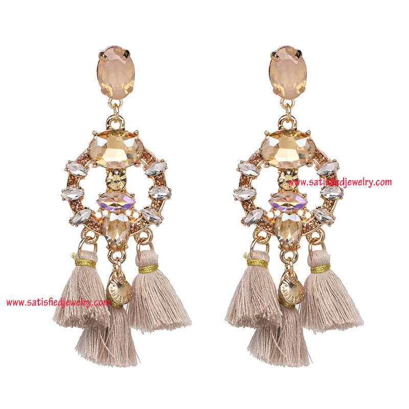 TASSEL0071 - 4.jpg
